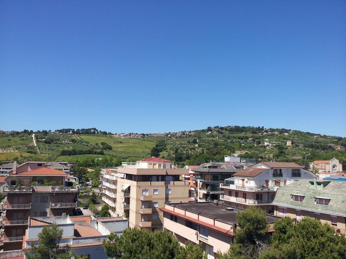 Hotel Silvi Silvi Marina Εξωτερικό φωτογραφία