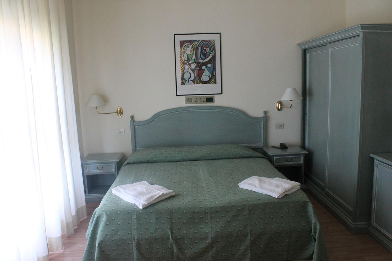Hotel Silvi Silvi Marina Δωμάτιο φωτογραφία